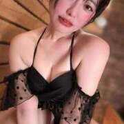 ヒメ日記 2025/06/25 00:42 投稿 滝沢なお 全裸美女からのカゲキな誘惑