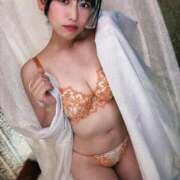 ヒメ日記 2025/08/04 23:26 投稿 滝沢なお 全裸美女からのカゲキな誘惑