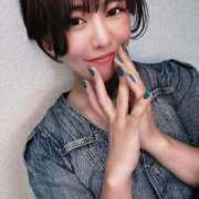 ヒメ日記 2025/08/26 08:47 投稿 滝沢なお 全裸美女からのカゲキな誘惑