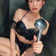 ヒメ日記 2025/08/31 08:32 投稿 滝沢なお 全裸美女からのカゲキな誘惑