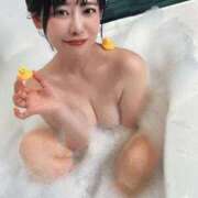 ヒメ日記 2025/09/09 02:10 投稿 滝沢なお 全裸美女からのカゲキな誘惑