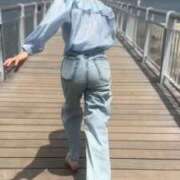 ヒメ日記 2025/09/19 08:02 投稿 滝沢なお 全裸美女からのカゲキな誘惑