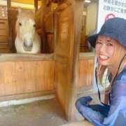 ヒメ日記 2025/10/23 00:22 投稿 滝沢なお 全裸美女からのカゲキな誘惑