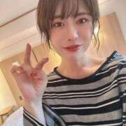 ヒメ日記 2025/10/23 07:22 投稿 滝沢なお 全裸美女からのカゲキな誘惑