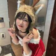 ヒメ日記 2025/10/30 18:02 投稿 滝沢なお 全裸美女からのカゲキな誘惑