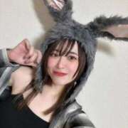 ヒメ日記 2025/11/25 12:22 投稿 滝沢なお 全裸美女からのカゲキな誘惑