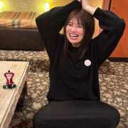 ヒメ日記 2025/12/17 00:12 投稿 滝沢なお 全裸美女からのカゲキな誘惑