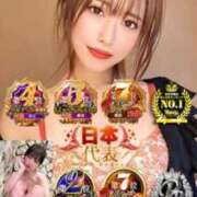 ヒメ日記 2025/12/26 23:47 投稿 滝沢なお 全裸美女からのカゲキな誘惑