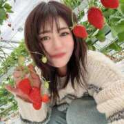 ヒメ日記 2026/03/23 23:58 投稿 滝沢なお 全裸美女からのカゲキな誘惑