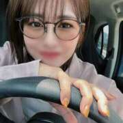 ヒメ日記 2026/03/31 23:48 投稿 滝沢なお 全裸美女からのカゲキな誘惑