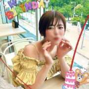 ヒメ日記 2026/07/08 06:28 投稿 滝沢なお 全裸美女からのカゲキな誘惑