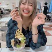 ヒメ日記 2026/10/11 01:39 投稿 滝沢なお 全裸美女からのカゲキな誘惑