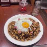 ゆりあ 何食べる？ ファッションヘルス カリスマ