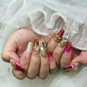 れいさ new nails🎄 とある風俗店♡やりすぎさーくる新宿大久保店♡で色んな無料オプションしてみました