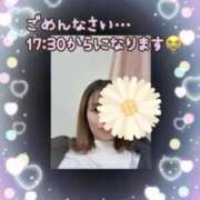 西崎　かなえ ごめんなさい…17時半からの受付になり ます😢 NADIA神戸店
