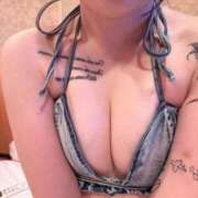 まみ 今日から11時~になってます✨ 変態なんでも鑑定団