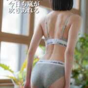 ヒメ日記 2025/10/17 23:39 投稿 すず 梅田アバンチュール