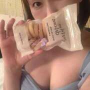 ヒメ日記 2025/10/12 10:59 投稿 ゆり 桃李（とうり）