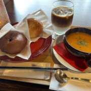 ヒメ日記 2025/05/28 15:47 投稿 プレミアしずく【一押しの美女】 LIPS(リップス)