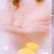 ヒメ日記 2024/12/21 22:53 投稿 しずく 逢って30秒で即尺