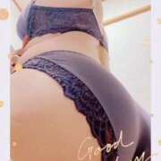 ヒメ日記 2025/07/07 17:10 投稿 しずく 逢って30秒で即尺