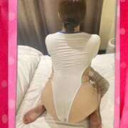 ヒメ日記 2025/08/30 18:35 投稿 しずく 逢って30秒で即尺