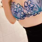 ヒメ日記 2025/09/08 18:01 投稿 しずく 逢って30秒で即尺