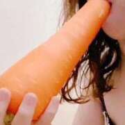 ヒメ日記 2025/10/17 23:06 投稿 しずく 逢って30秒で即尺