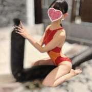 ヒメ日記 2024/12/21 09:44 投稿 【ありす】黒髪妹系美女 コーチと私と、ビート板･･･