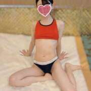 ヒメ日記 2025/03/22 16:20 投稿 【ありす】黒髪妹系美女 コーチと私と、ビート板･･･