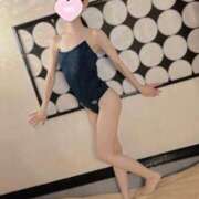 ヒメ日記 2025/03/22 16:31 投稿 【ありす】黒髪妹系美女 コーチと私と、ビート板･･･