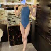 ヒメ日記 2025/03/28 18:12 投稿 【ありす】黒髪妹系美女 コーチと私と、ビート板･･･