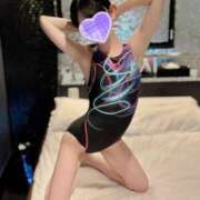 ヒメ日記 2025/05/28 09:00 投稿 【ありす】黒髪妹系美女 コーチと私と、ビート板･･･