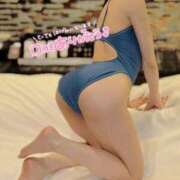 ヒメ日記 2025/07/01 15:43 投稿 【ありす】黒髪妹系美女 コーチと私と、ビート板･･･