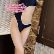 ヒメ日記 2025/08/14 15:43 投稿 【ありす】黒髪妹系美女 コーチと私と、ビート板･･･