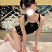 ヒメ日記 2025/08/17 16:53 投稿 【ありす】黒髪妹系美女 コーチと私と、ビート板･･･