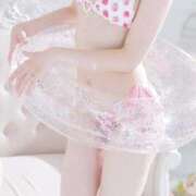 ヒメ日記 2025/08/25 23:43 投稿 【ありす】黒髪妹系美女 コーチと私と、ビート板･･･