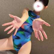 ヒメ日記 2025/11/08 19:53 投稿 【ありす】黒髪妹系美女 コーチと私と、ビート板･･･