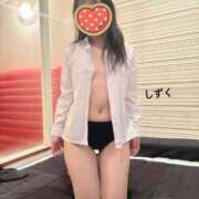 ヒメ日記 2025/11/04 12:53 投稿 ☆持田　しずく☆推し要素満載生徒 愛ドル学園　☆制服着たまま部☆