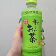 ヒメ日記 2025/04/15 15:08 投稿 みさと 全裸の女神orいたずら痴漢電車