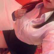 ななみ 出勤です！ 濃厚即19妻