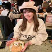 つき 🤤🍜🍺🥟🧄 NEW GENERATION