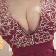 中野 綾香 出勤 SUMIRE