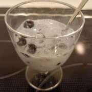 よしの フルーチェはブルーベリー派です 高津角えび