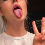 ヒメ日記 2025/11/08 00:32 投稿 ヴィクトリア ハニーブロンド