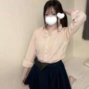 越智ゆら どっちが好み？ JKリフレ東京 秋葉原本店