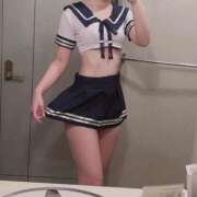 白石　りいさ 出勤してます❤️ OL精薬