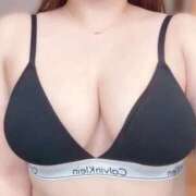 ことは 出勤します💜 豊満倶楽部