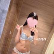 かれん 気付いてるよ🤭 赤坂添い寝女子