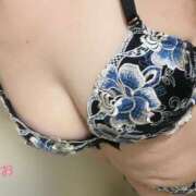 ヒメ日記 2025/11/15 10:34 投稿 香山 みお 欲情のよろめき・第二章